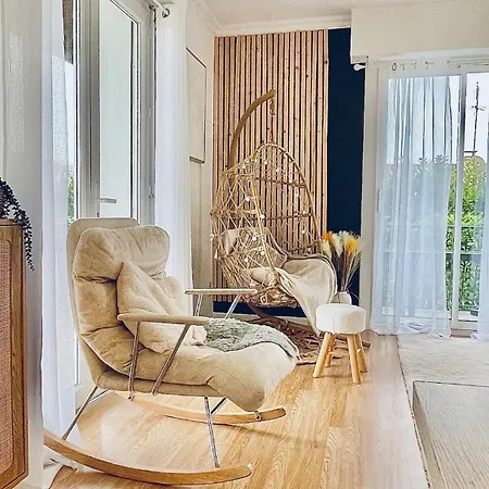 Grande Maison Cosy A St Pierre Du Mont Villa *